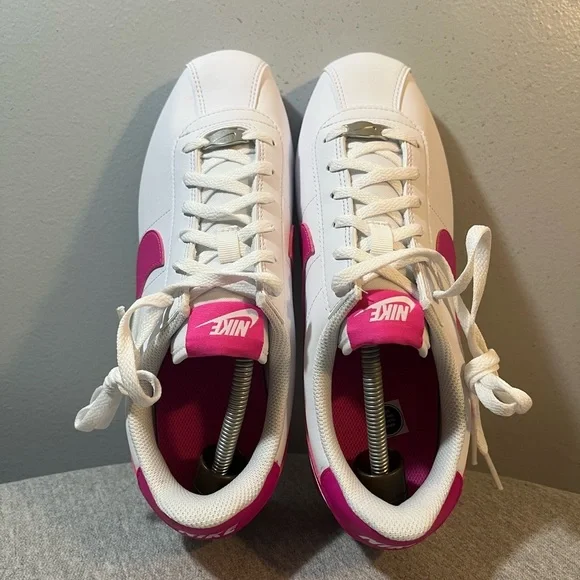 Nike Cortez GS White Laser Fuchsia Size 7Y/Women 8.5 DM0950-104​​ - Picture 9 of 10